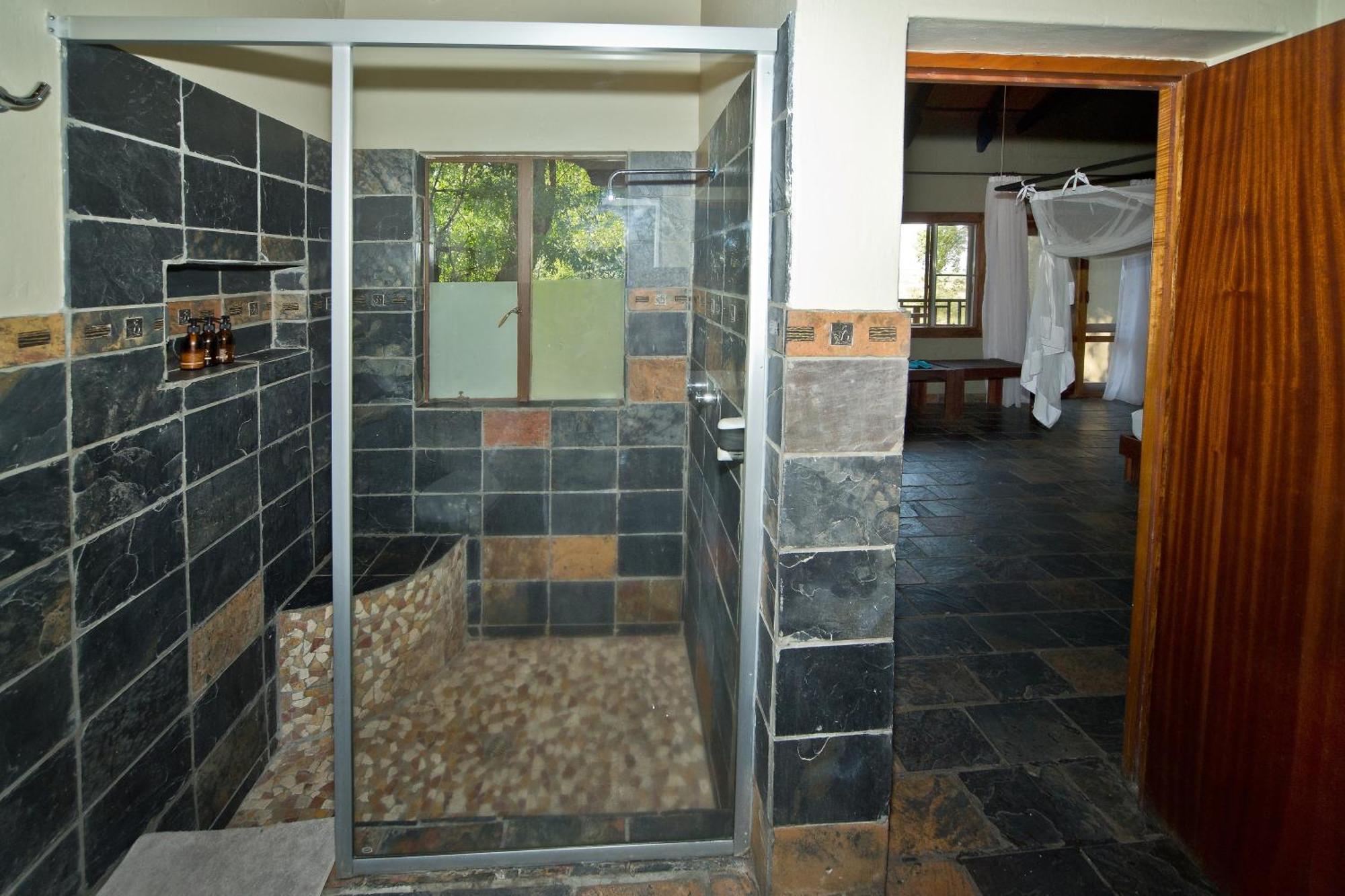 Gondwana Namushasha River Lodge Kongola Exterior foto